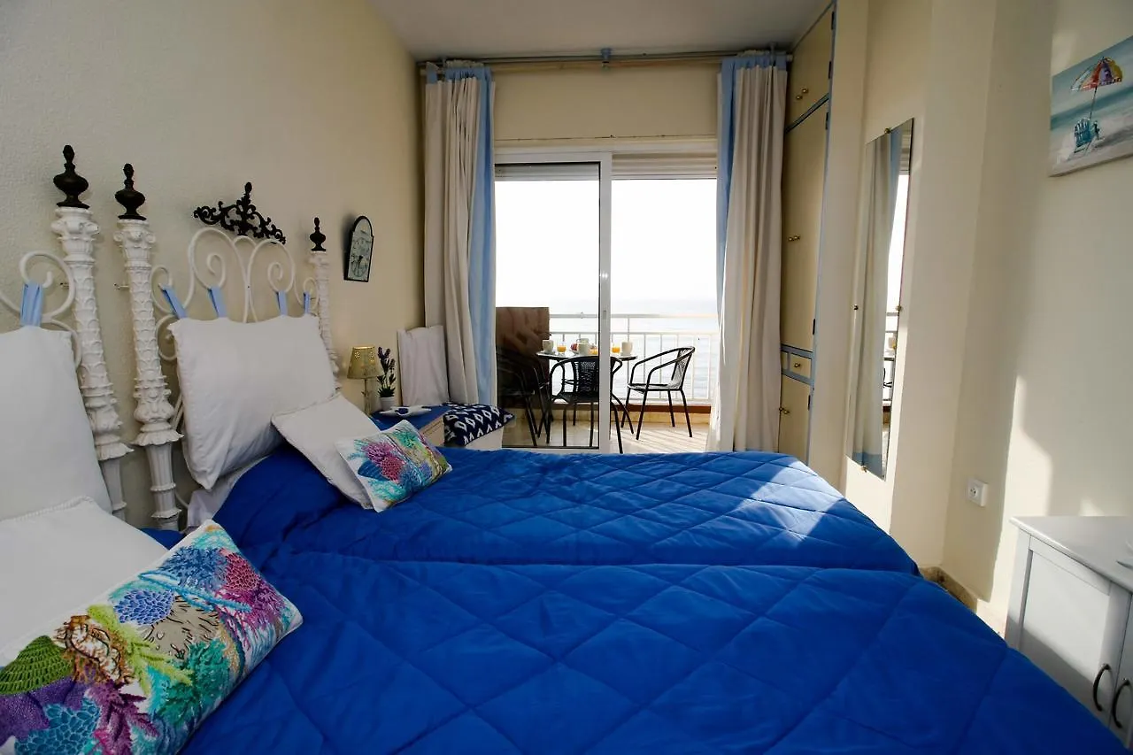Suitur Apartamento Frente A La Playa 丰希罗拉 0*,  西班牙